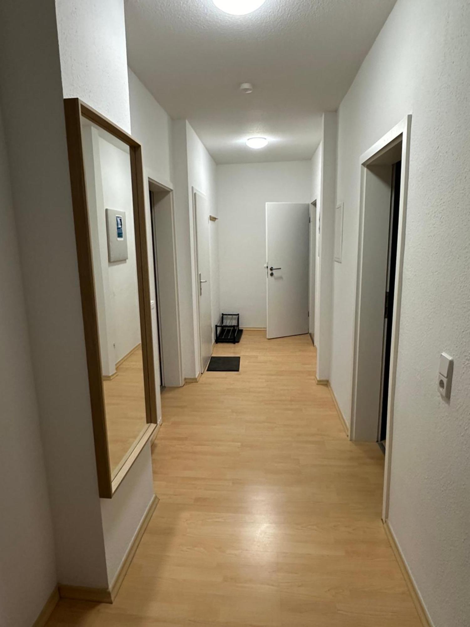 Apartment Fuer 8 Mit Balkon